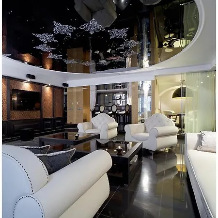 公寓 Luxury With Parking